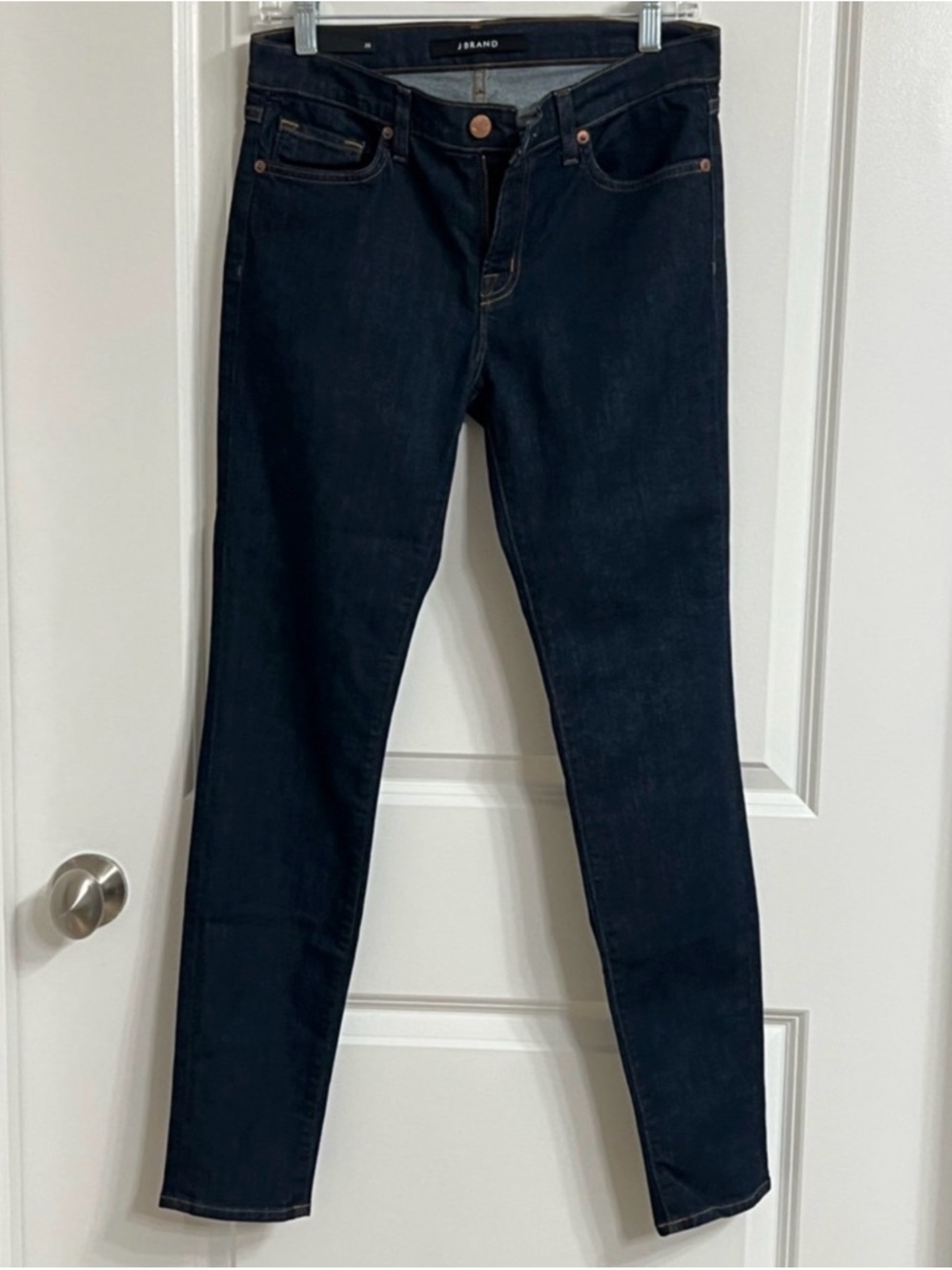 NEW J Brand Mid Rise Skinny Jeans Dark Wash Denim Size 28 - Picture 2 of 8